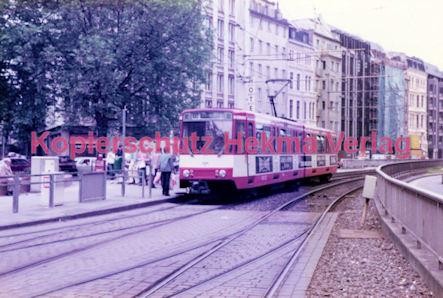 Köln Straßenbahn - Hansaring/Friesenplatz - Linie 15 Wagen Nr. 2045 - Bild 1
