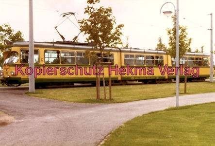 Karlsruhe Straßenbahn - Haltestelle Neureut-Kirchfeld Endschleife - GT. Nr. 20 als Eilzug - 2