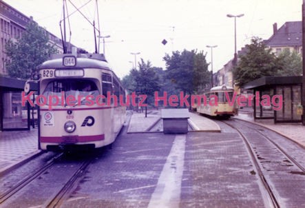 Krefeld Straßenbahn - Linie 044 Wagen Nr. 829 - Bild 2