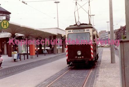 Nürnberg Straßenbahn - Haltestelle Plärrer - Schleifwagen - Bild 2
