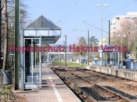 Karlsruhe Straßenbahn - Wörth - Haltestelle Wörth-Bürgerpark - Wartehäuschen