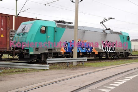 Germersheim Eisenbahn - Hafengelände - E-Lok 185 613-7