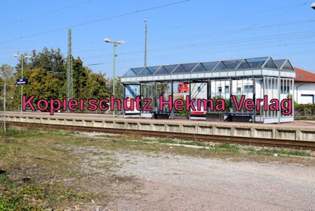 Karlsruhe Straßenbahn - Haltestelle Wörth Alte Bahnmeisterei - Bahnhaltepunkt