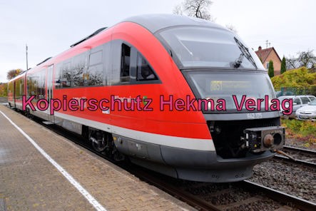 Knöringen-Essingen Eisenbahn - Bahnhof - Zug Wilgartswiesen 642 175