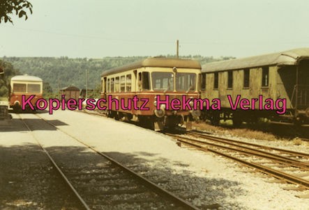 Untergröningen - Württembergische Eisenbahngesellschaft mbH. - Bahnhof Untergröningen - Trieb- und Personenwagen
