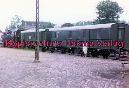 Bahnhof Glückstadt - Lok 64 446