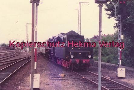 Sonderzug nach Königstein i. T. - Bahnhof Frankfurt-Höchst - Lok 50 685 und Lok 01 118