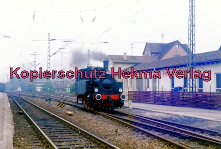 Museumszug Nürtingen-Neuffen - Bahnhof Neuffen - Lok