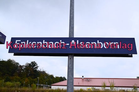 Enkenbach-Alsenborn Eisenbahn - Bahnhof Enkenbach-Alsenborn - Bahnhofsschild