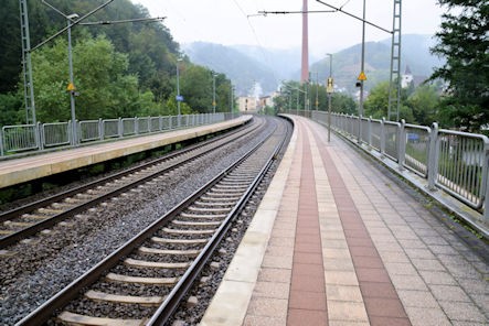Neidenfels Pfalz Eisenbahn - Bahnhof Neidenfels - Bahnhofsschild