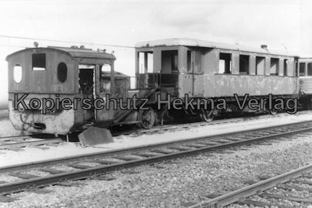 Bremervörde - Osterholzer Eisenbahn - Abstellgleis - Lok BOE 205 und Personenwagen