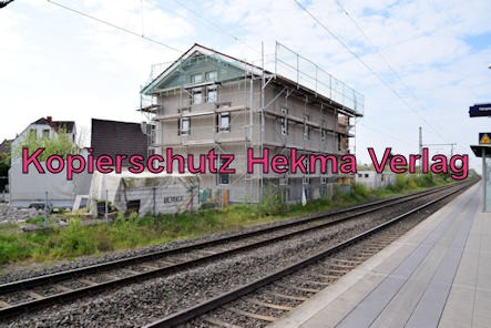 Heiligensten Eisenbahn - Bahnhaltepunkt Heiligenstein - Altes Bahnhofsgebäude im Umbau zum Wohnhaus