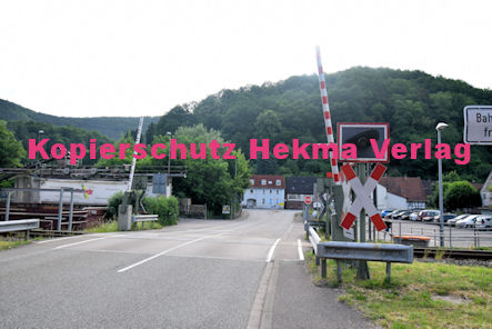 Annweiler-Sarnstall - Bahnhaltepunkt Bahnübergang