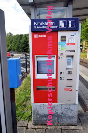 Annweiler-Sarnstall - Bahnhaltepunkt Fahrkartenautomat