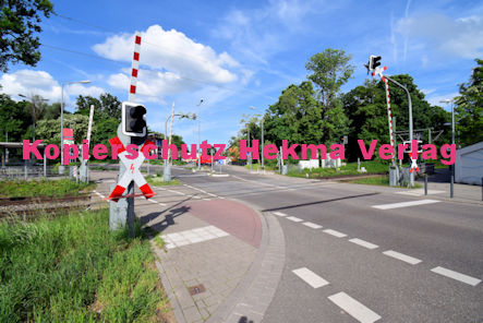 Germersheim Eisenbahn - Bahnhaltepunkt Germersheim Mitte - Bahnübergang