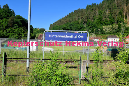 Hinterweidenthal Ort - Wieslauterbahn - Bahnhaltepunkt Bahnhofsschild