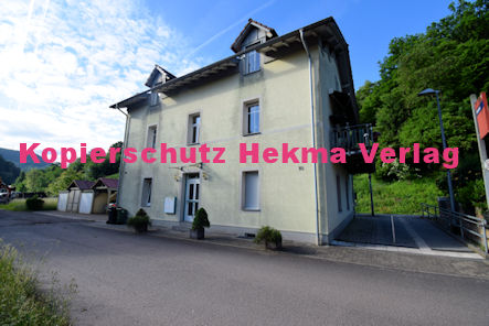 Rinnthal - Bahnhaltepunkt Bahnhofsgebäude