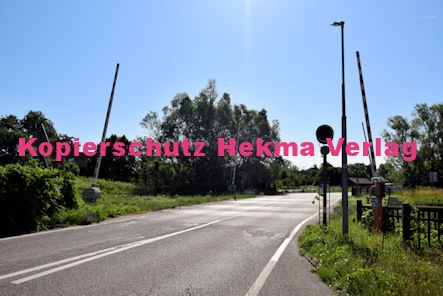 Lauterbourg (Frankreich) Eisenbahn - Bahnhof - Bahnübergang