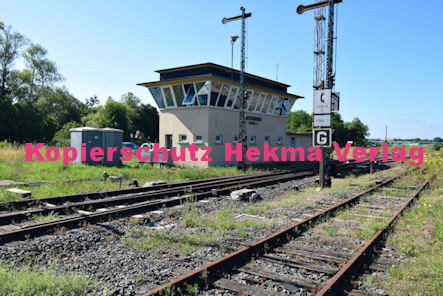 Lauterbourg (Frankreich) Eisenbahn - Bahnhof - Stellwerk