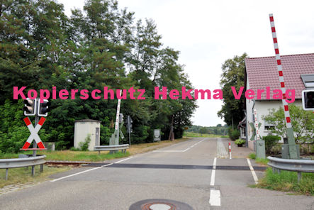 Barbelroth (Pfalz) Eisenbahn - Bahnhaltepunkt Barbelroth - Bahnübergang