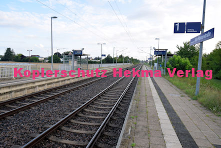 Eisenbahn Rheinzabern - Rheinzabern Alte Römerstraße - Bahnhaltepunkt - Bahnsteig