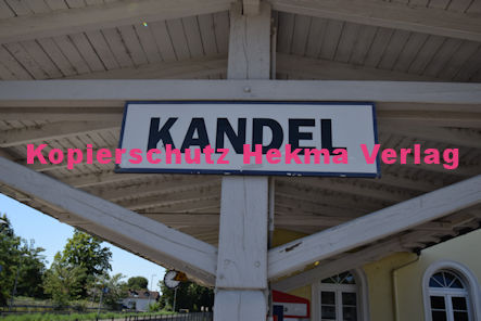 Eisenbahn Kandel (Pfalz) - Kandel Bahnhof - Bahnhofsschild