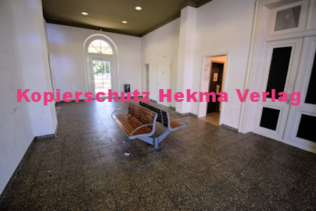 Eisenbahn Kandel (Pfalz) - Kandel Bahnhof - Wartehalle