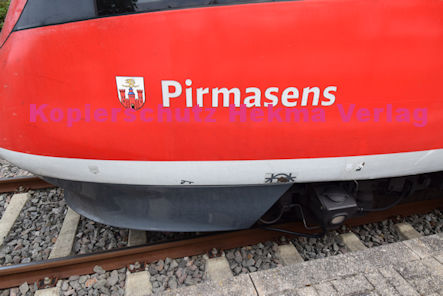 Kapellen-Drusweiler (Pfalz) Eisenbahn - Bahnhaltepunkt Kapellen-Drusweiler - RB 54 - 643 010 Pirmasens