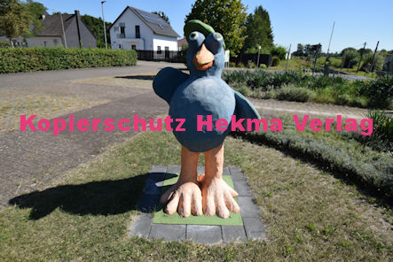 Kapsweyer (Pfalz) Eisenbahn - Bahnhaltepunkt Kapsweyer - Figuren Uzname „Wudd-Wudd-Seckele“