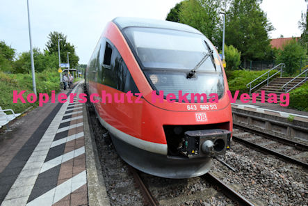 Steinweiler (Pfalz) Eisenbahn - Bahnhaltepunkt Steinweiler (Pfalz) - RB 51 Wagen 643 (502) 513 Schweighofen