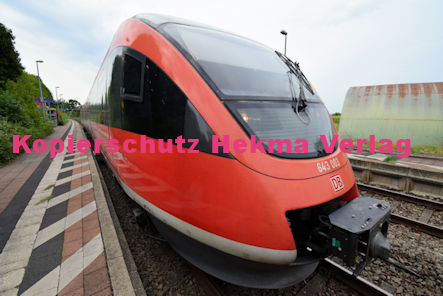 Steinweiler (Pfalz) Eisenbahn - Bahnhaltepunkt Steinweiler (Pfalz) - RB 51 Wagen 643 003 Knöringen