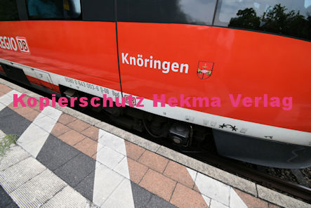 Steinweiler (Pfalz) Eisenbahn - Bahnhaltepunkt Steinweiler (Pfalz) - RB 51 Wagen 643 003 Knöringen