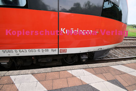 Steinweiler (Pfalz) Eisenbahn - Bahnhaltepunkt Steinweiler (Pfalz) - RB 51 Wagen 643 003 Knöringen