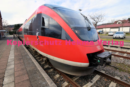 Bad Bergzabern (Pfalz) Eisenbahn - Bahnhof Bad Bergzabern - RB54 Zug 643 515 Ottmar Walter