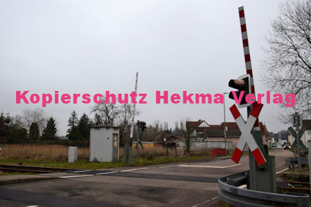 Steinfeld (Pfalz) Eisenbahn - Bahnübergang - Bahnhofstraße/L545