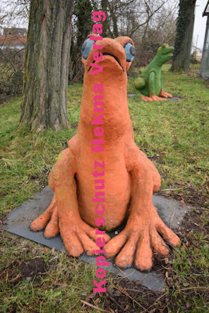 Steinfeld (Pfalz) Eisenbahn - Bahnhaltepunkt - Frösche