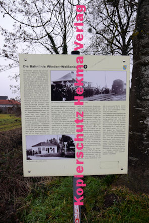 Steinfeld (Pfalz) Eisenbahn - Steinfeld Bahnhaltepunkt - Hinweistafel