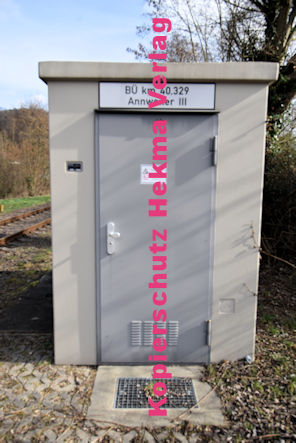 Annweiler am Trifels Eisenbahn - Annweiler Bahnübergang BÜ 40,329 Annweiler III - August Bebel Straße