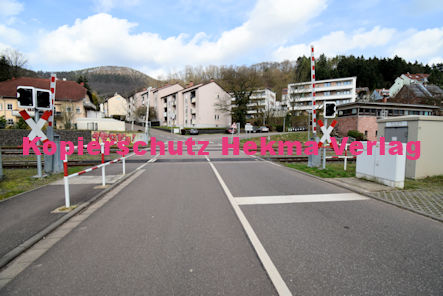 Annweiler am Trifels Eisenbahn - Annweiler Bahnübergang BÜ 39,136 Annweiler I - Nordring