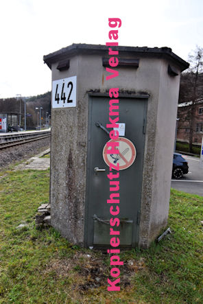 Annweiler-Sarnstall Eisenbahn - Annweiler-Sarnstall Bahnübergang 442 BÜ 41,9 - Wasgau Straße