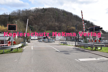 Annweiler-Sarnstall Eisenbahn - Annweiler-Sarnstall Bahnübergang 442 BÜ 41,9 - Wasgau Straße