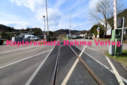 Annweiler am Trifels Eisenbahn - Annweiler Bahnübergang 438 BÜ 40,040 Annweiler II - Zweibrücker Straße