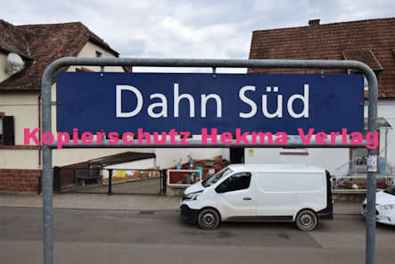 Dahn Süd - Wieslauterbahn - Bahnhaltepunkt Bahnhofsschild