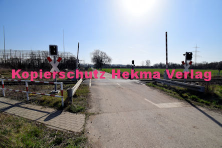 Hagenbach Eisenbahn - Hagenbach Bahnübergang - Ortsrandstraße/Feldweg - Bü Hagenbach I 54,182