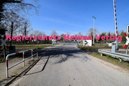 Hagenbach Eisenbahn - Hagenbach Bahnübergang - Ortsrandstraße/Feldweg - Bü Hagenbach I 54,182
