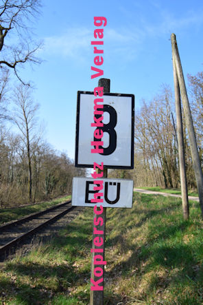 Hergersweiler (Pfalz) Eisenbahn - Hergersweiler - Bahnübergang BÜ 1334 Billigheimer Weg
