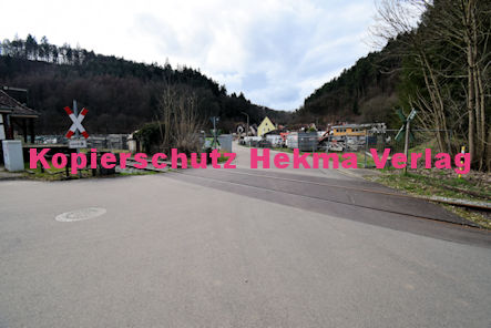 Hinterweidenthal Eisenbahn - Hinterweidenthal Bahnübergang 345 BÜ - Bahnhofstraße