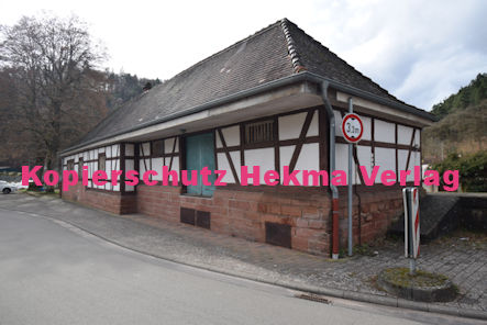 Hinterweidenthal Ort - Wieslauterbahn - Bahnhaltepunkt Bahnhofsgebäude