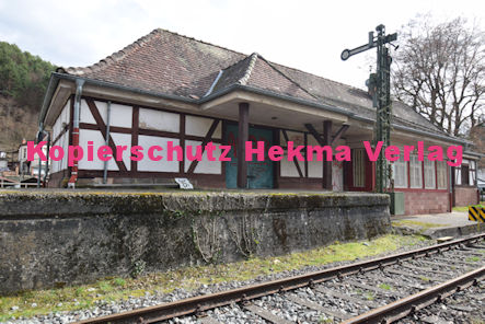 Hinterweidenthal Ort - Wieslauterbahn - Bahnhaltepunkt Bahnhofsgebäude