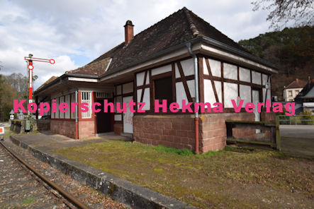 Hinterweidenthal Ort - Wieslauterbahn - Bahnhaltepunkt Bahnhofsgebäude